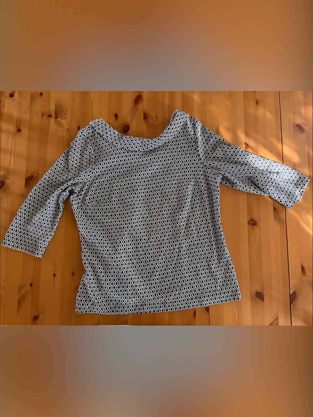Boden Size 12 Womens Navy and White Geometric Print 3/4 Sleeve Top